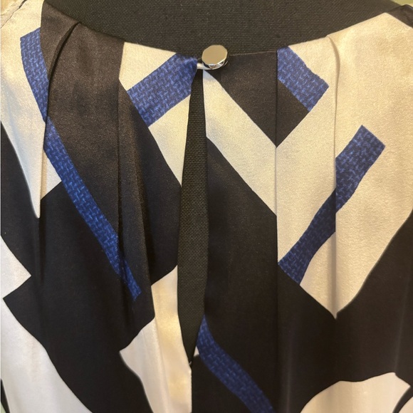 WHBM Silk halter top blouse Black, white blue career Sz Small Medium - Picture 10 of 13